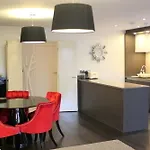 The Luxurious Suite - Peymans